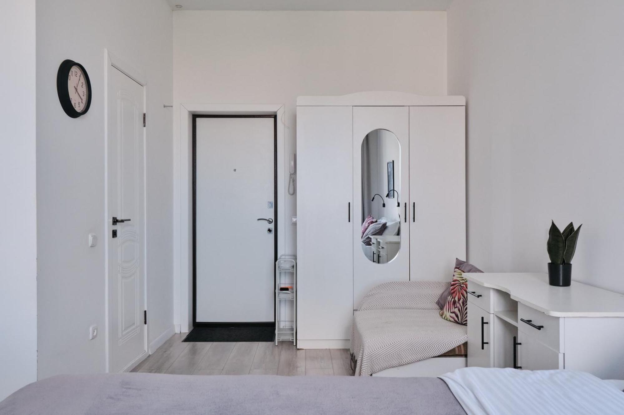 Seven City Apartments Semey Eksteriør billede