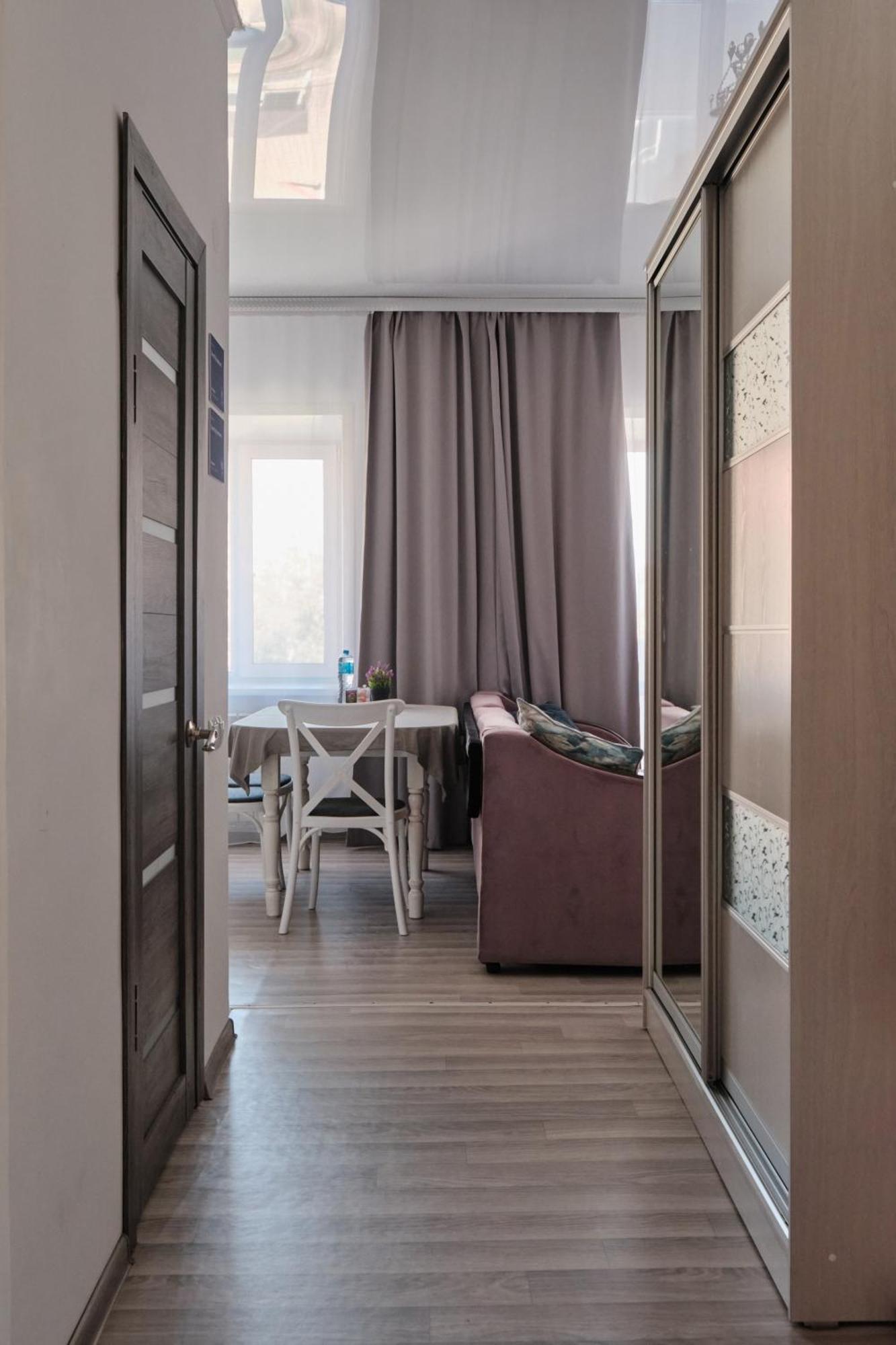 Seven City Apartments Semey Eksteriør billede