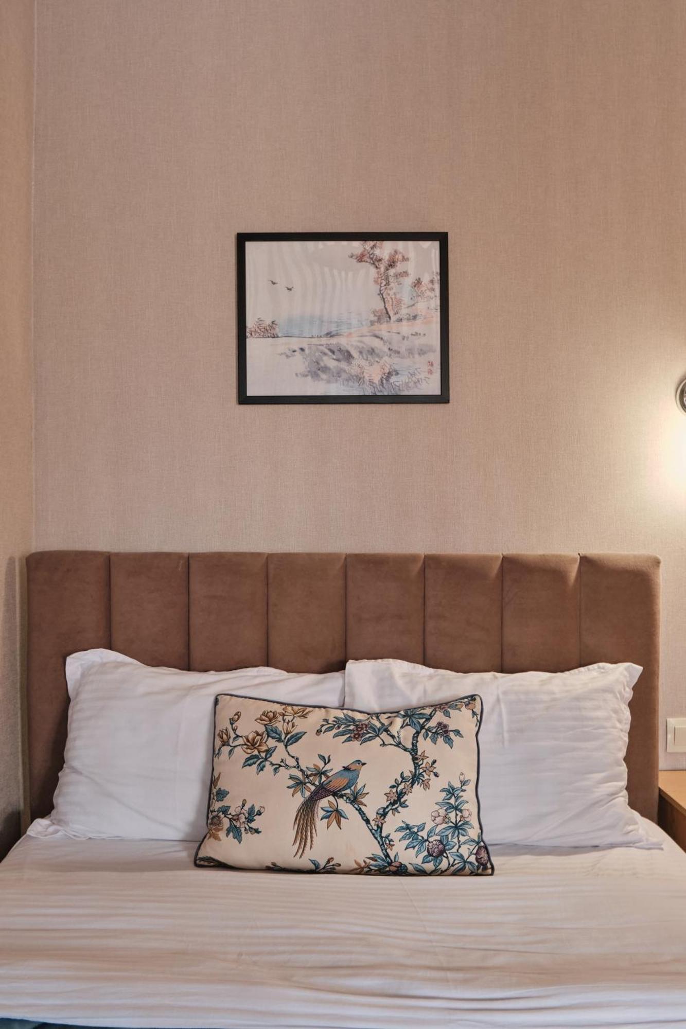 Seven City Apartments Semey Eksteriør billede